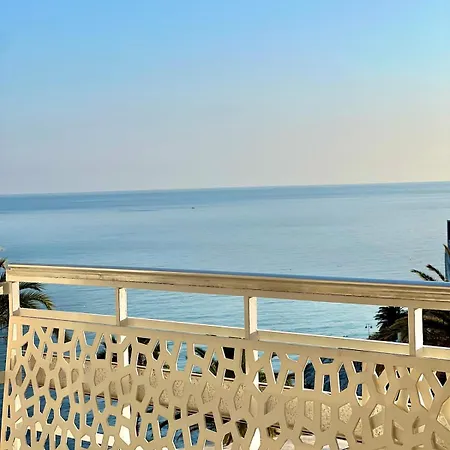 アパート Natural